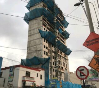 EJECUCION DE EDIFICIOS MULTIFAMILIARES EN SAN ISIDRO