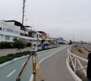 LEVANTAMIENTO TOPOGRAICO EN PISTAS Y VEREDAS